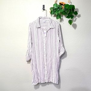 Blue Island Beach white/ black tunic top